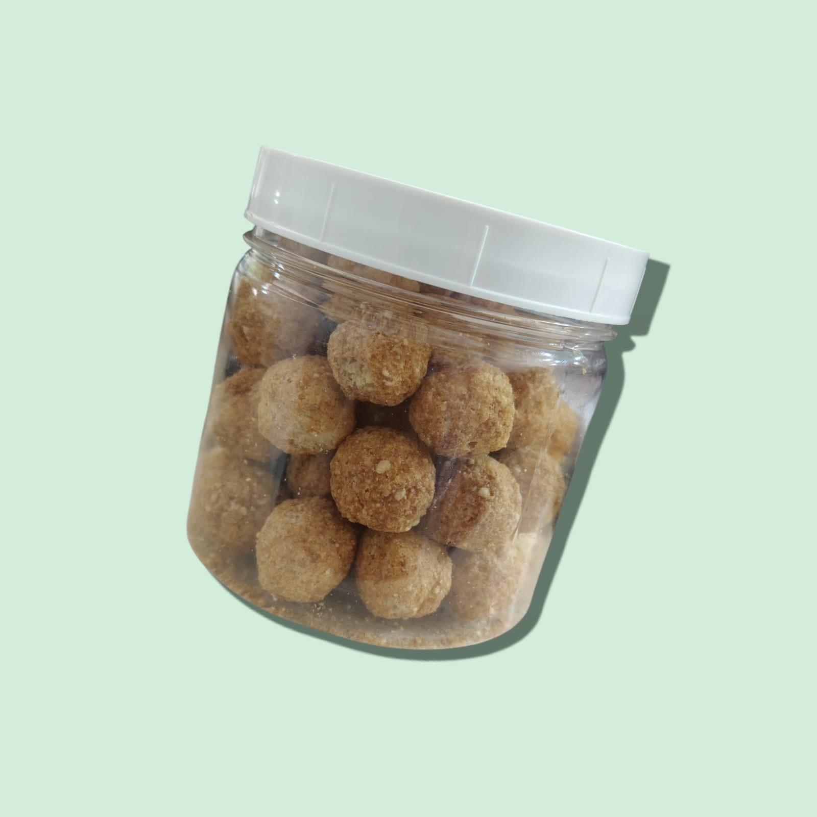 Crispy peanut balls